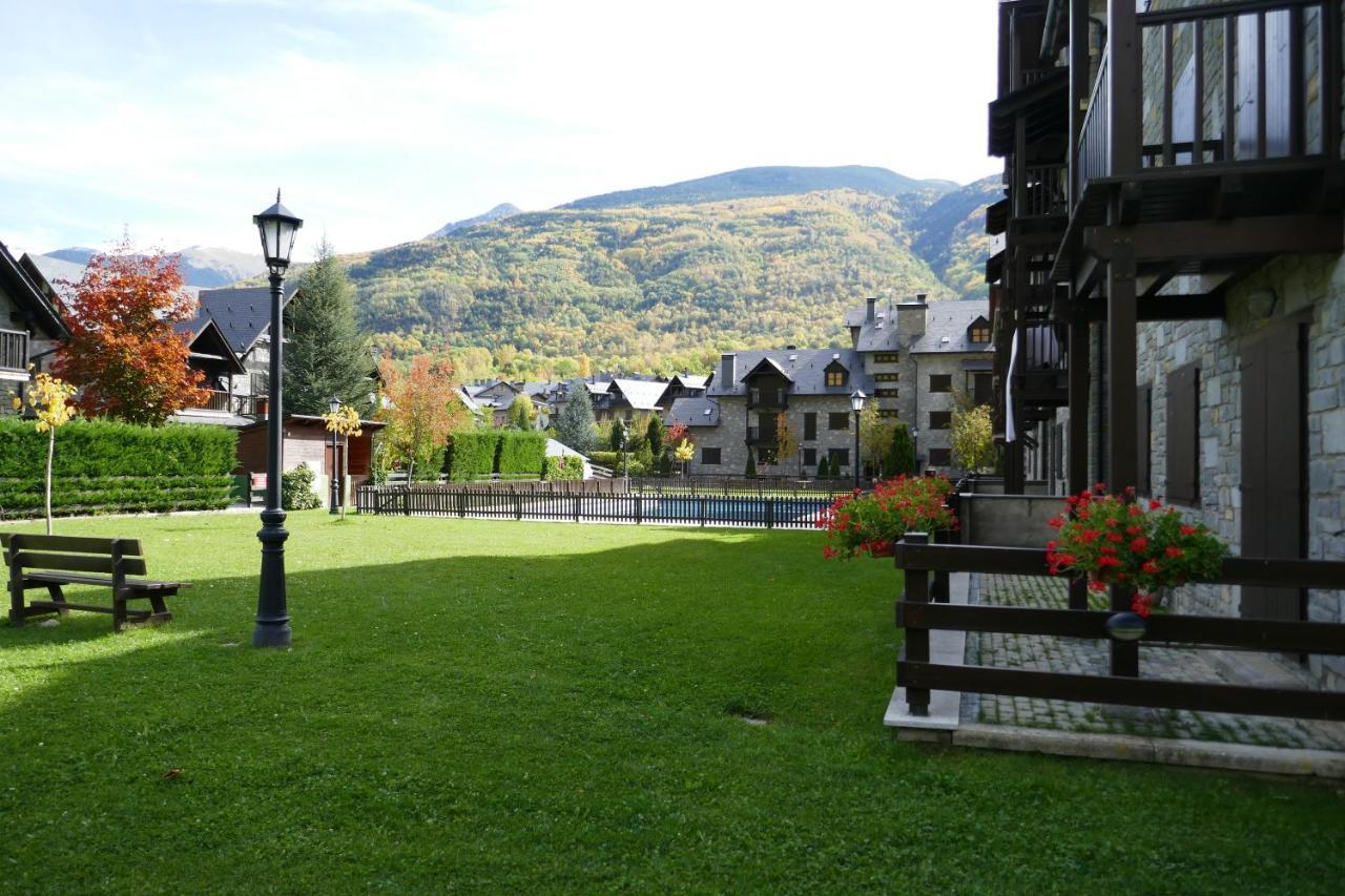 Escapatt Benasque Apartment Exterior photo